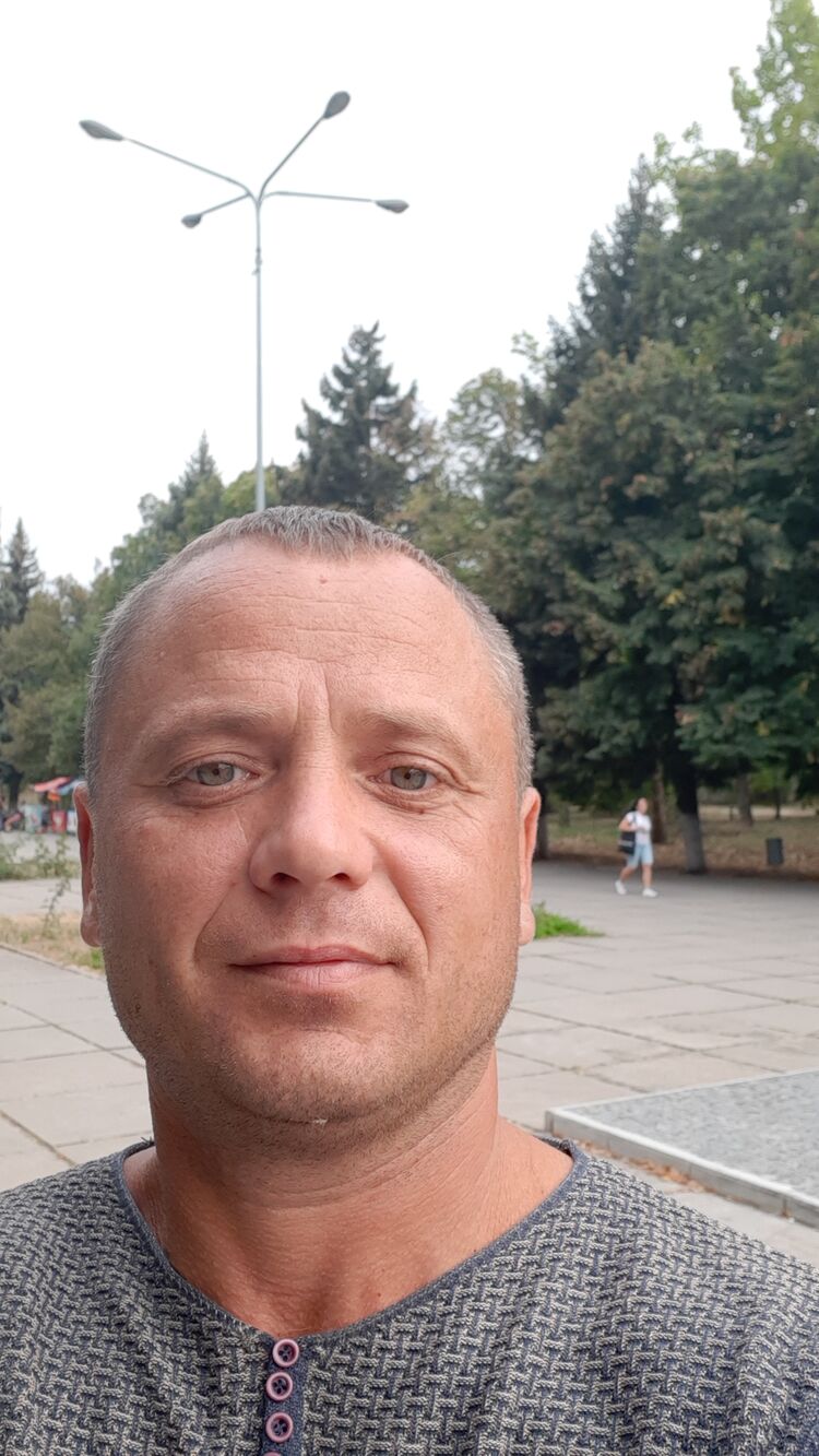  52805430  , 49 ,    