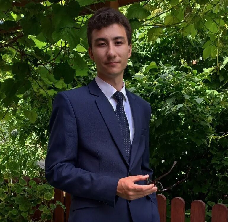 ���� 27737210 ����� �����, 22 ����, ���� ���������� � ���