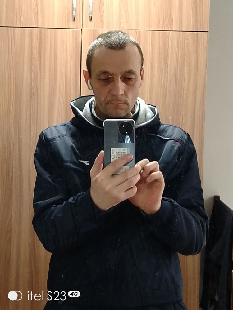  42023750  , 39 ,    -