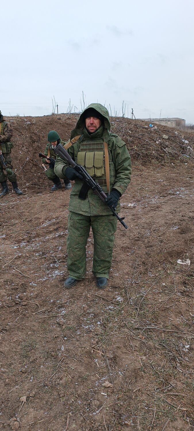  ,   Dima, 37 ,   ,   