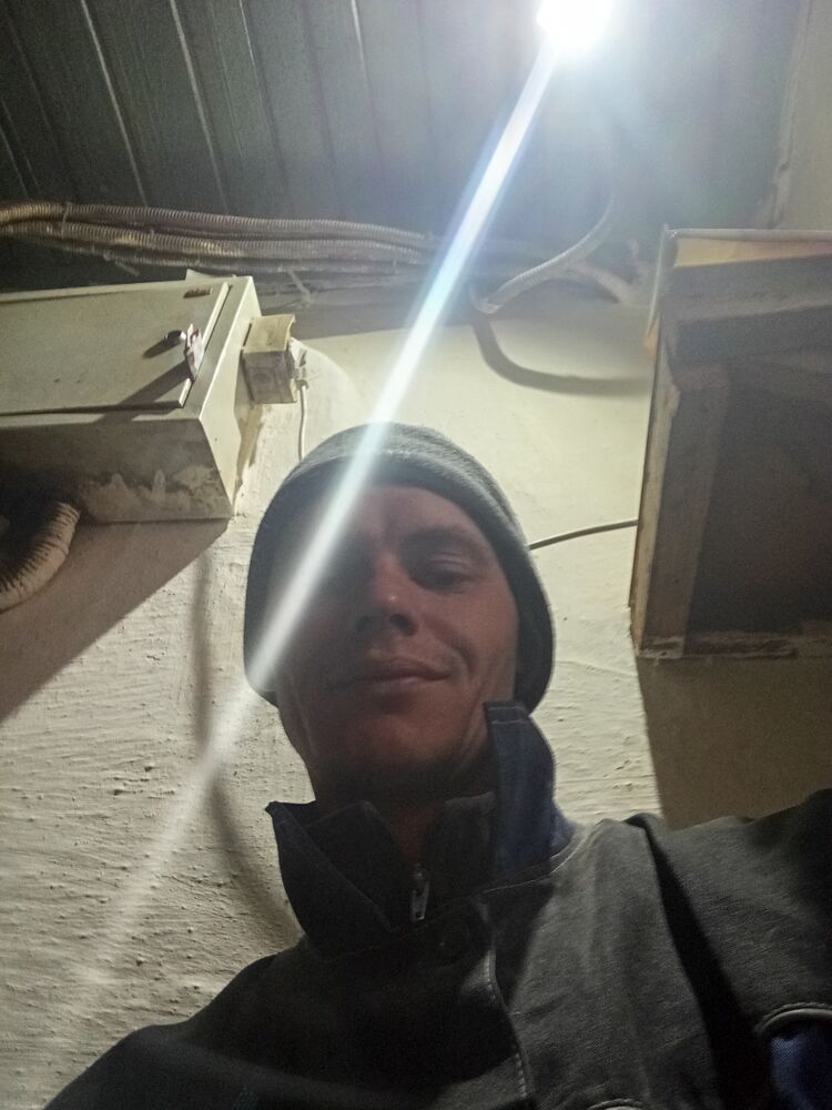  46727070  , 32 ,    