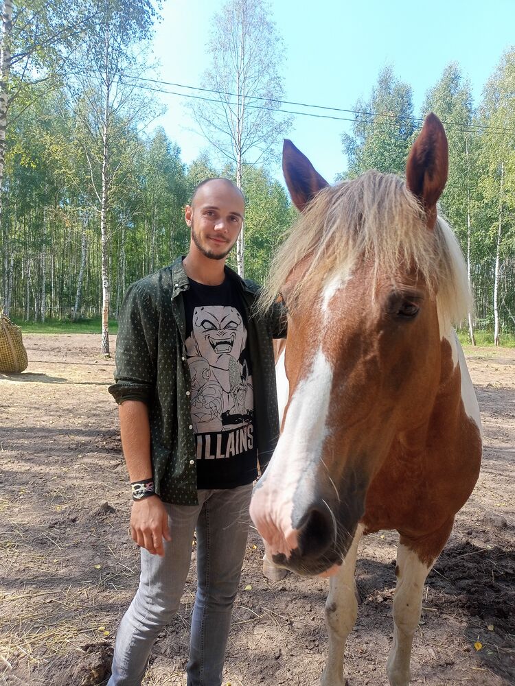  48199600  Sergey, 25 ,    