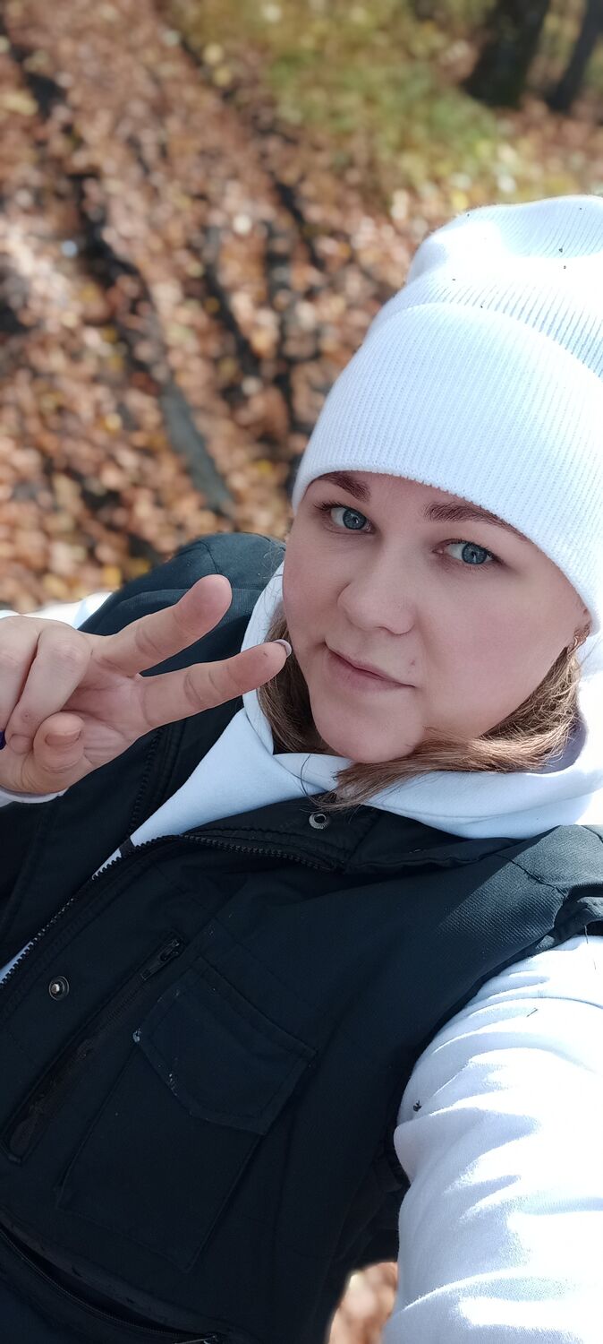  54319140  Alex, 28 ,    