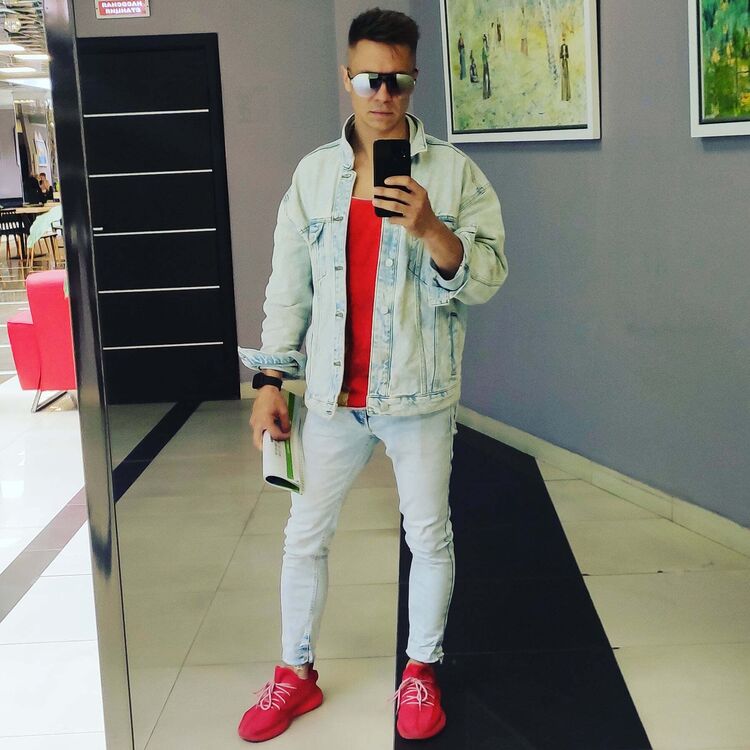  27349590  , 36 ,    