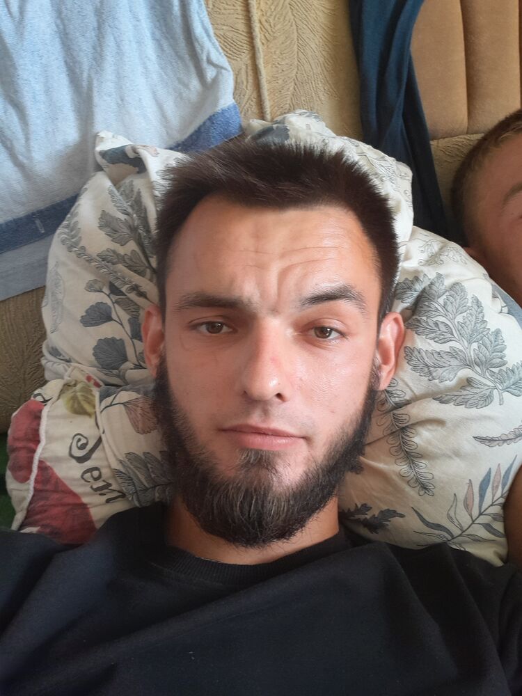 44736530  Alex, 26 ,    