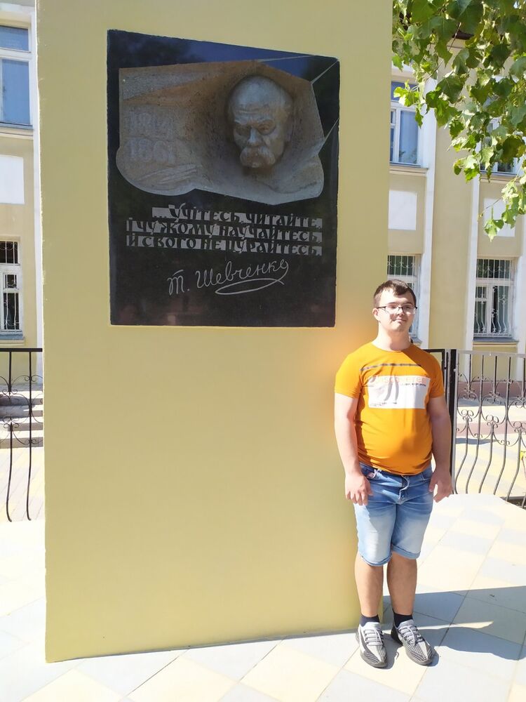  24043750  , 22 ,    
