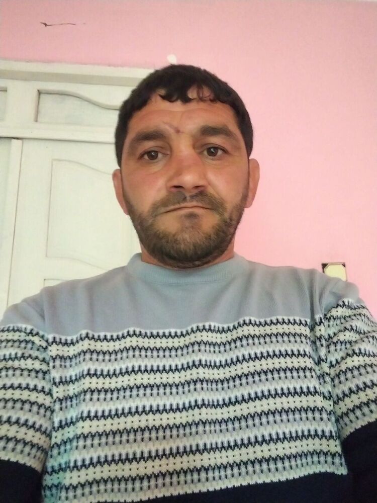  54061490  Yalcin, 43 ,    