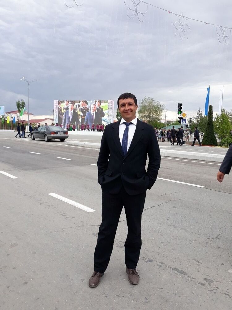  ,   M, 39 ,     , c 