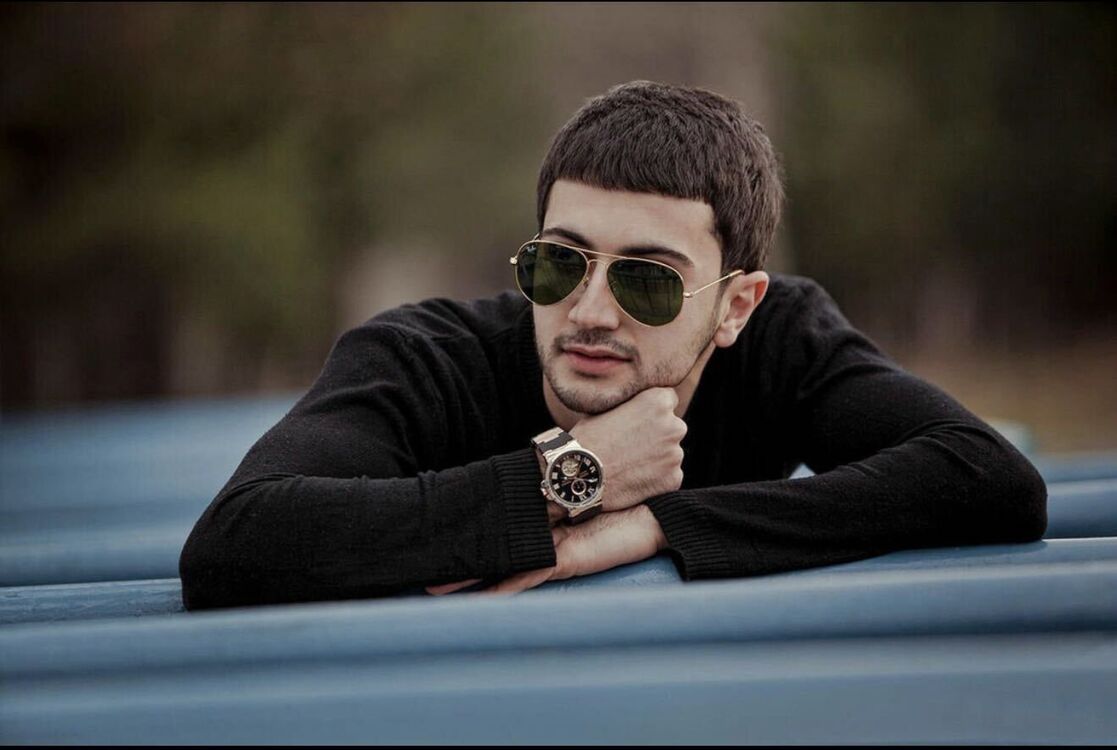  53774050  Murad, 30 ,    