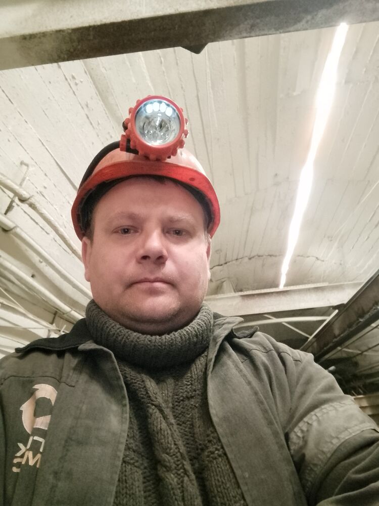  48877240  , 39 ,    