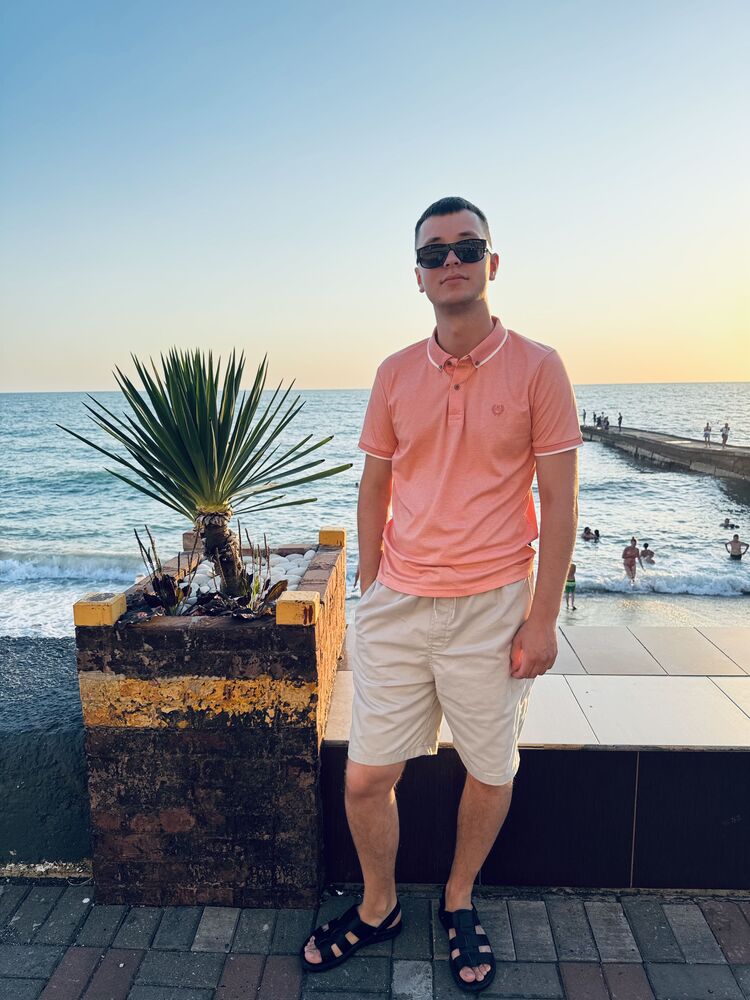  54396780  , 26 ,    -