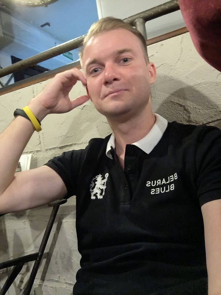  53245920  Dzmitry, 26 ,    