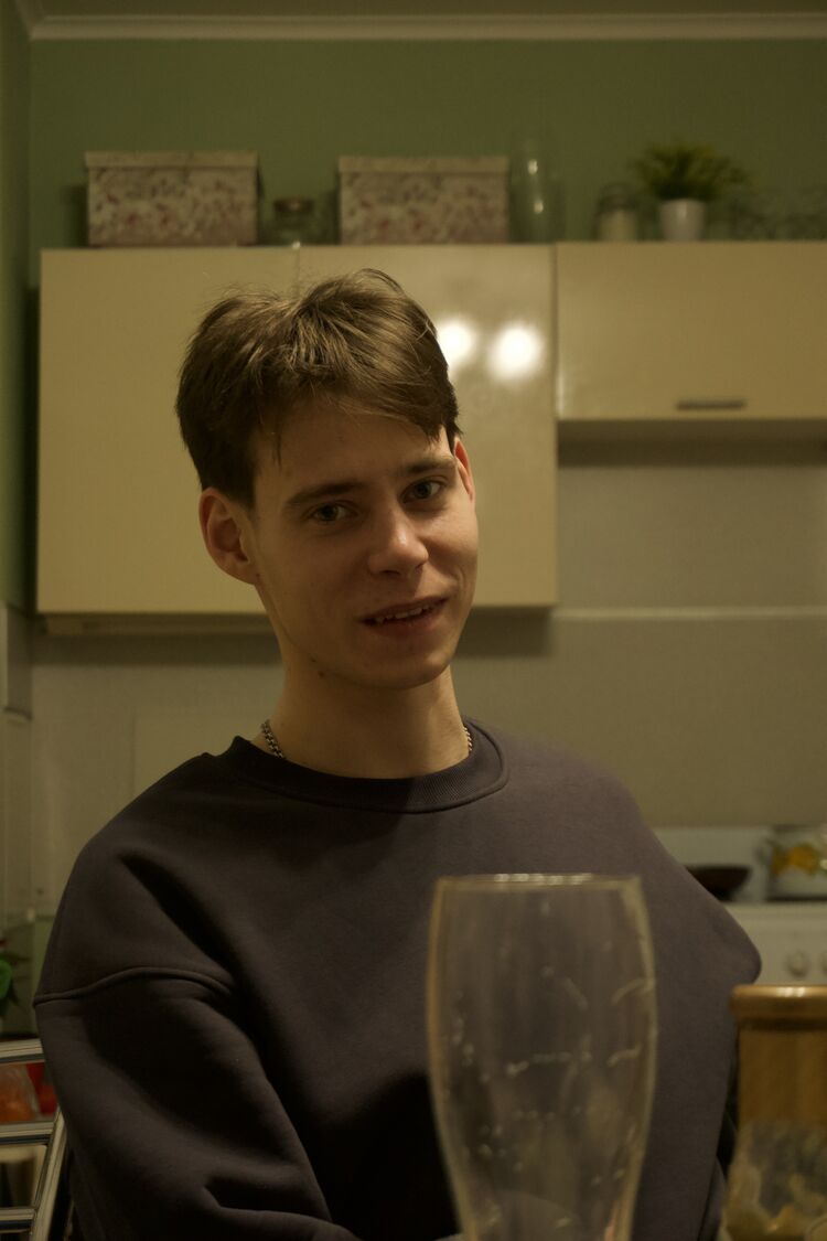  -,   , 22 ,   ,   