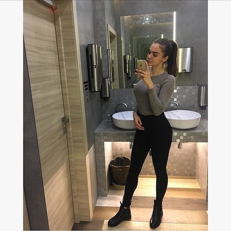  23945440  , 24 ,    