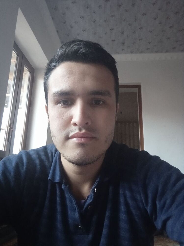  ,   Azizbek, 27 ,   ,   