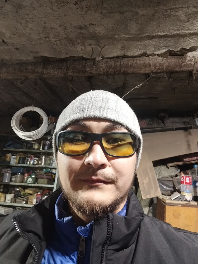  43837390  , 36 ,    