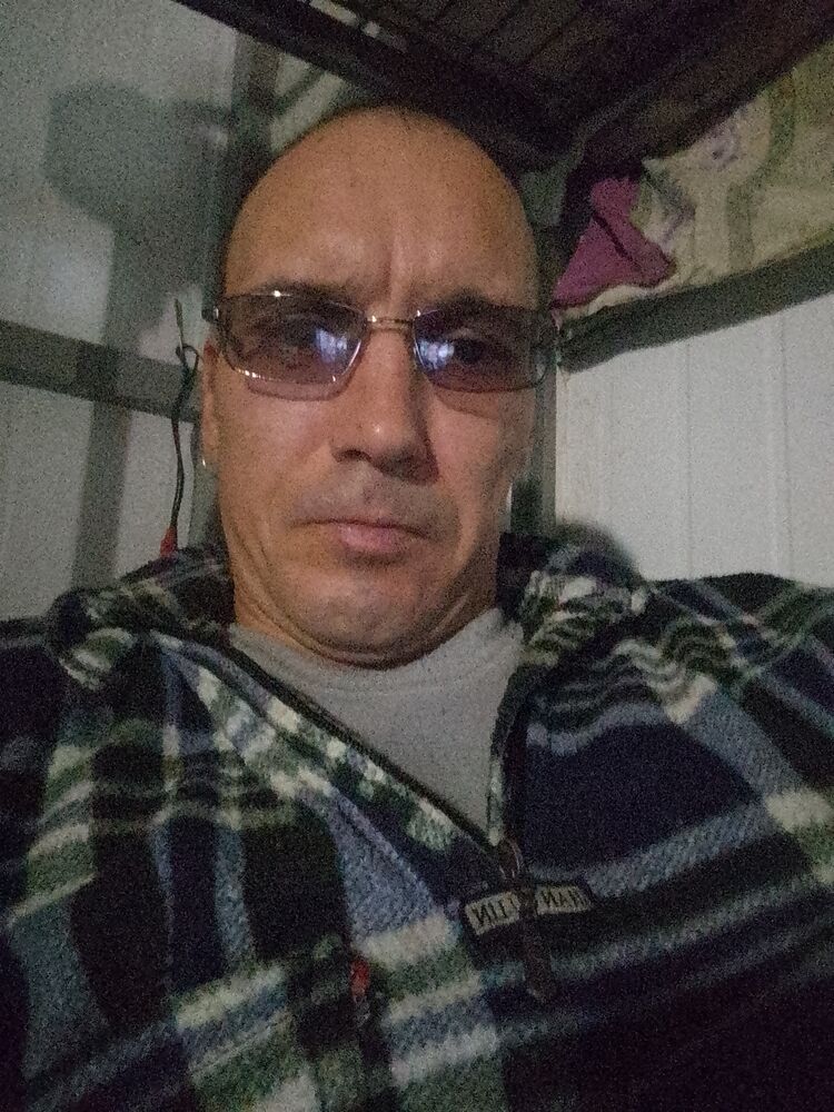  37566290  , 42 ,    -