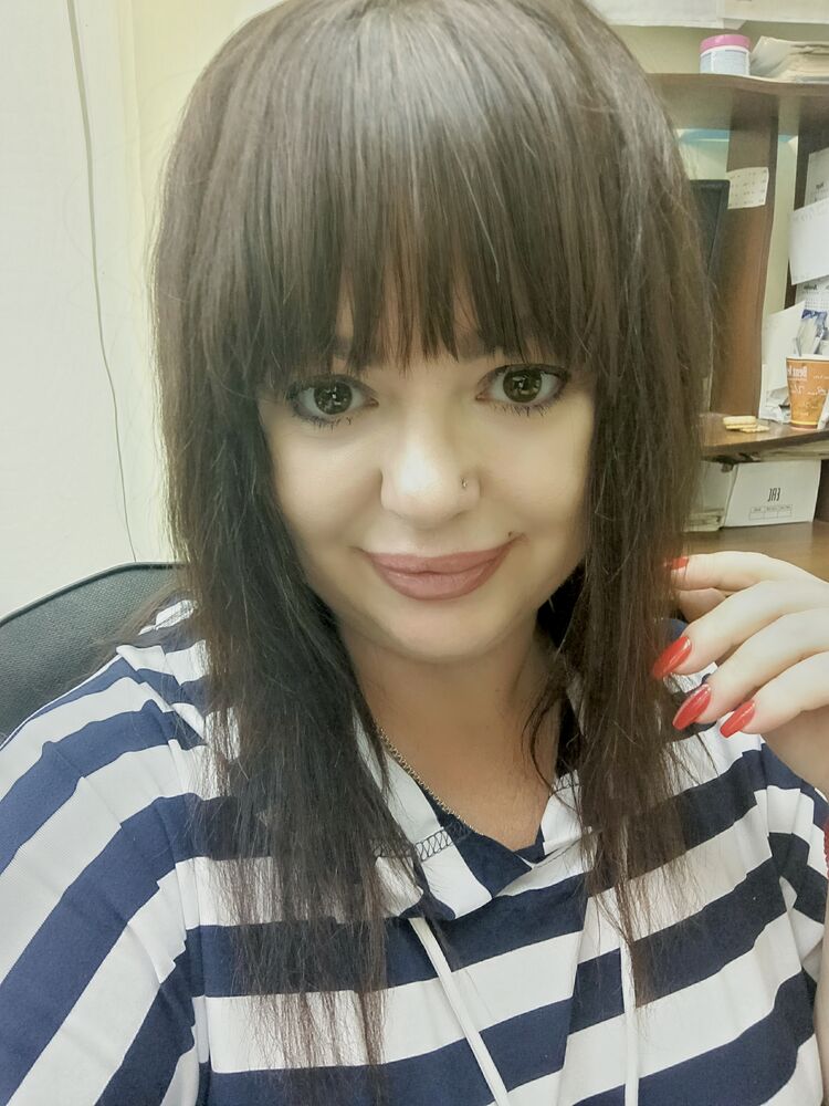  45988410  Ksenia, 45 ,    --
