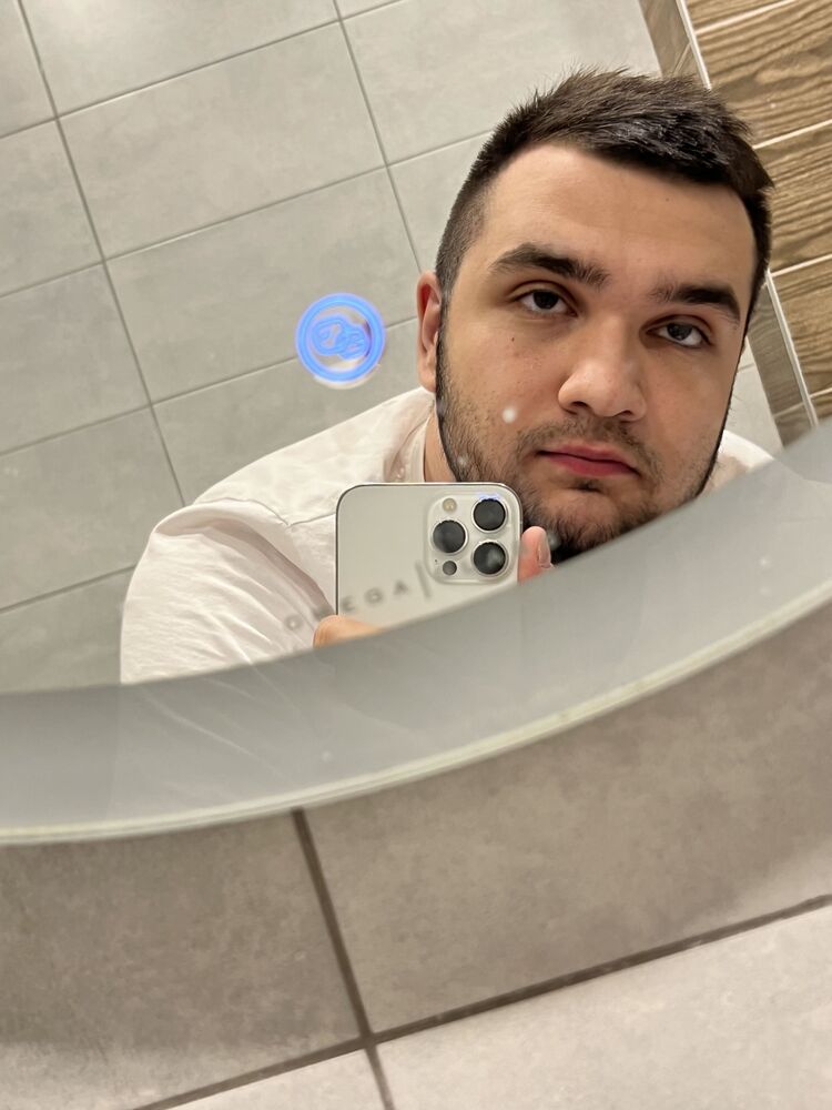  36842470  , 23 ,    --