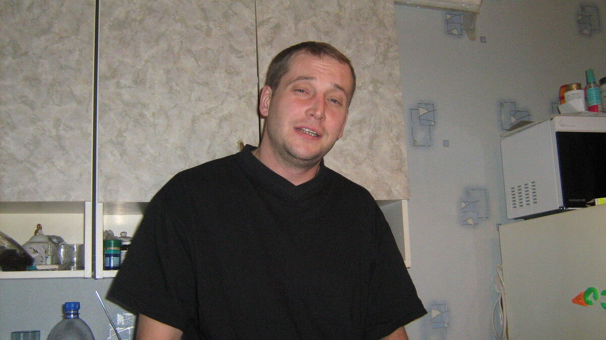  5627400  Stanislav, 50 ,    