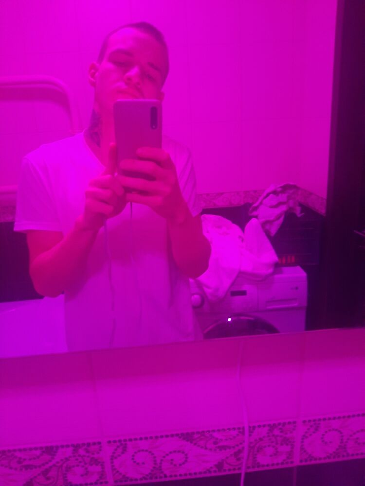  32088540  , 24 ,    