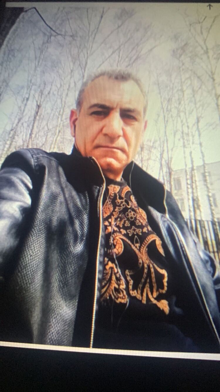  49096320  Arsen, 49 ,    