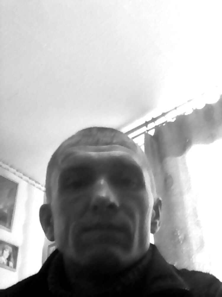  11360180  Urok, 43 ,    