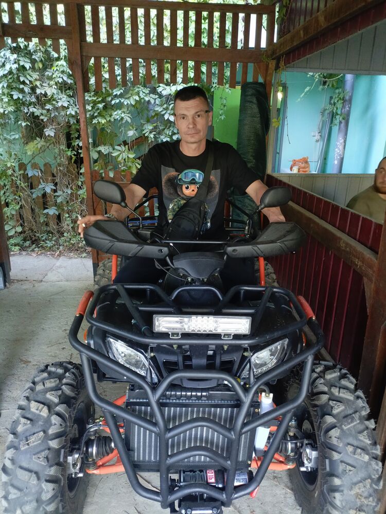  46051880  , 47 ,    