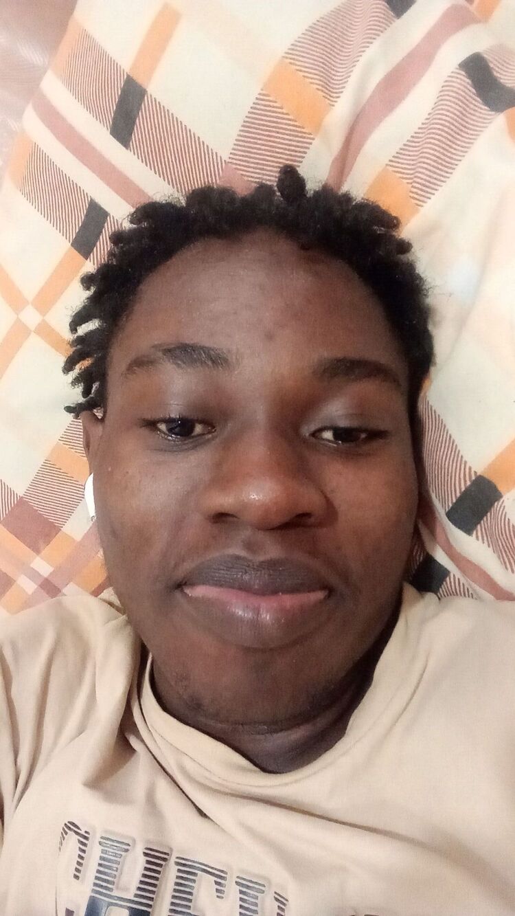  54780730  Pascal, 18 ,    Utopia