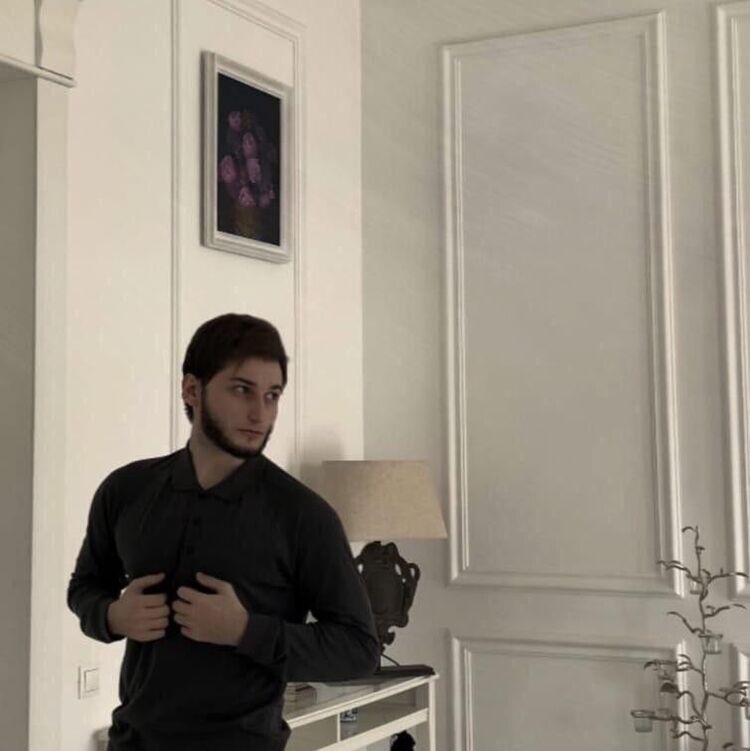  27868750  Besko, 25 ,    