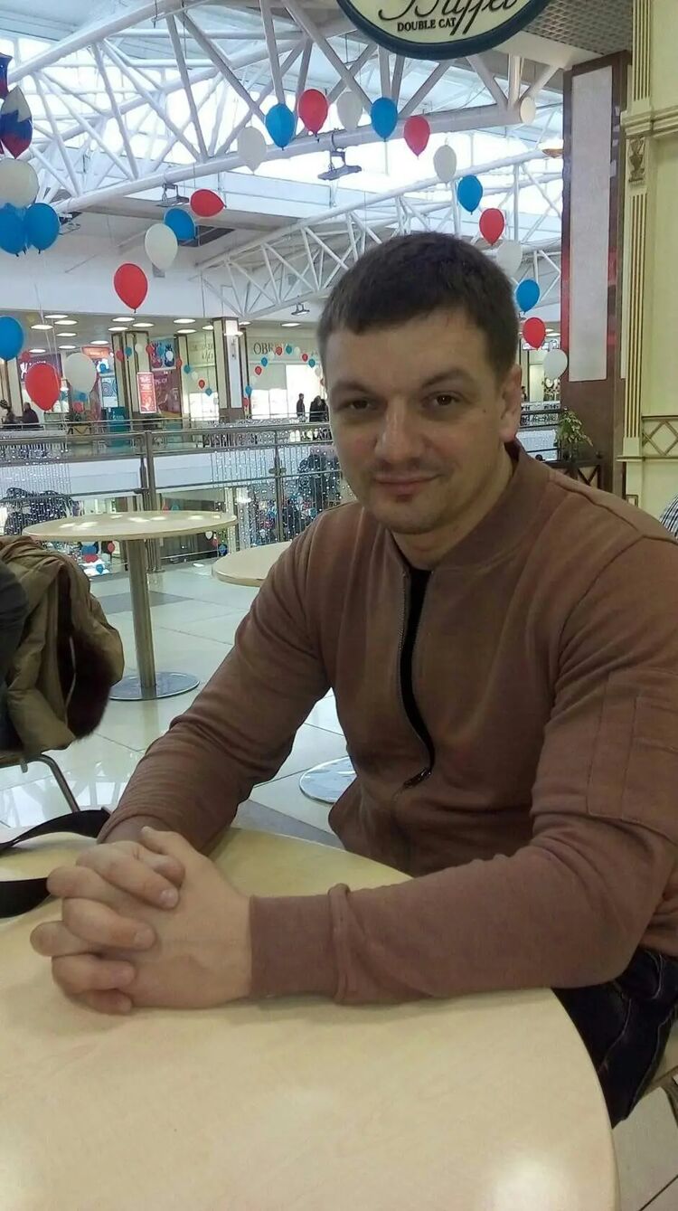  ,   Max, 41 ,   ,   