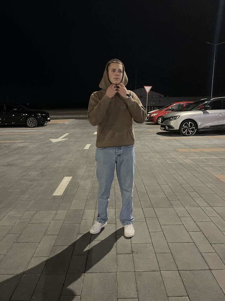 ���� 56203670 ����� Stas, 19 ���, ���� ���������� � ��������