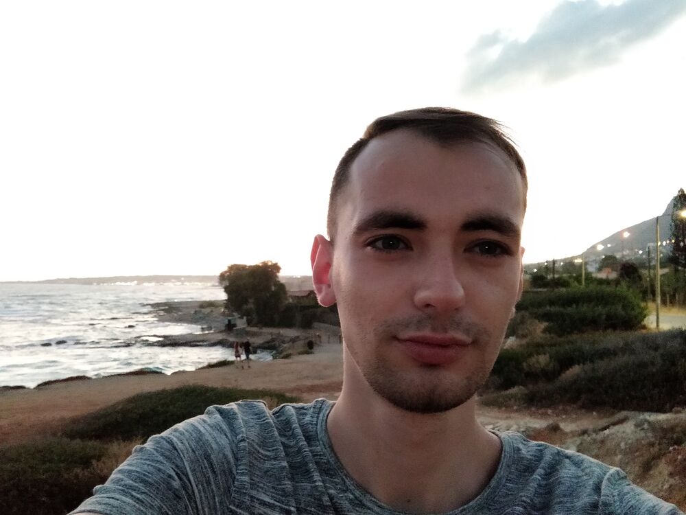  51168740  , 31 ,    Letnany