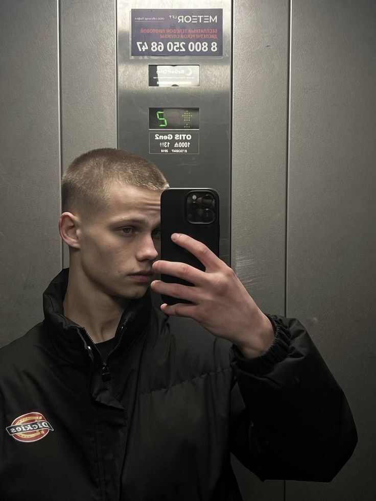  52911510  , 23 ,    