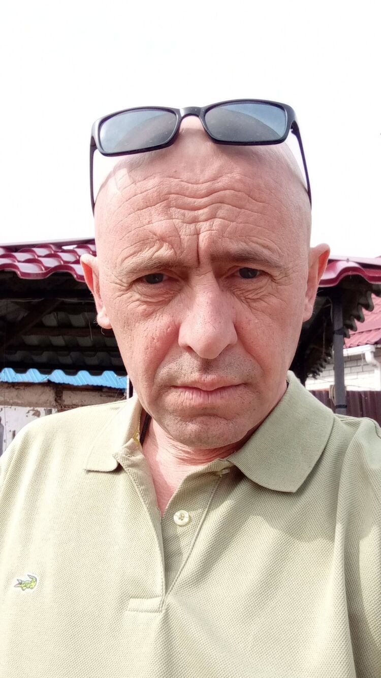  43526850  , 49 ,     