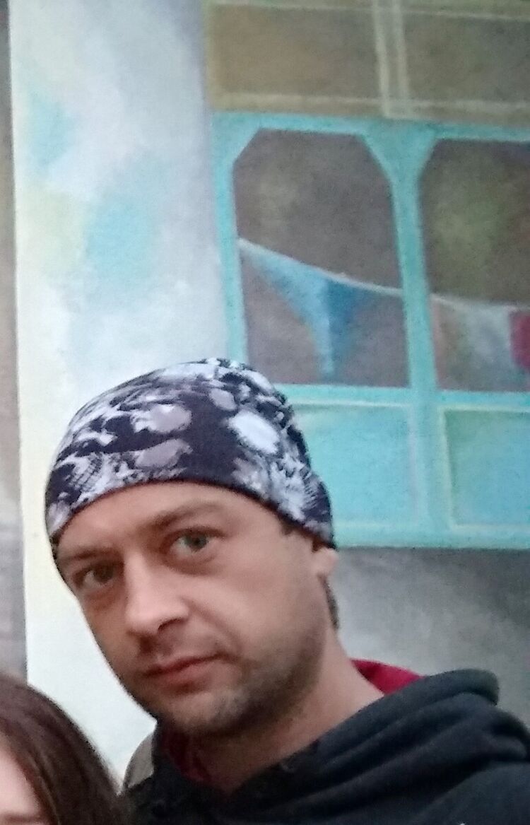  22491670  Slava, 38 ,    
