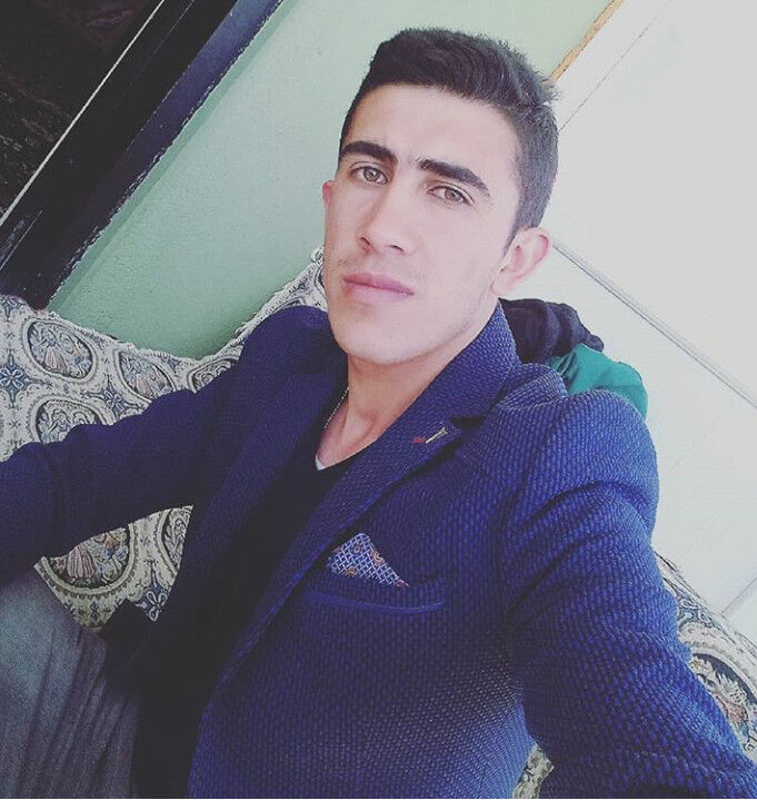  19496810  Tayfun can, 30 ,    