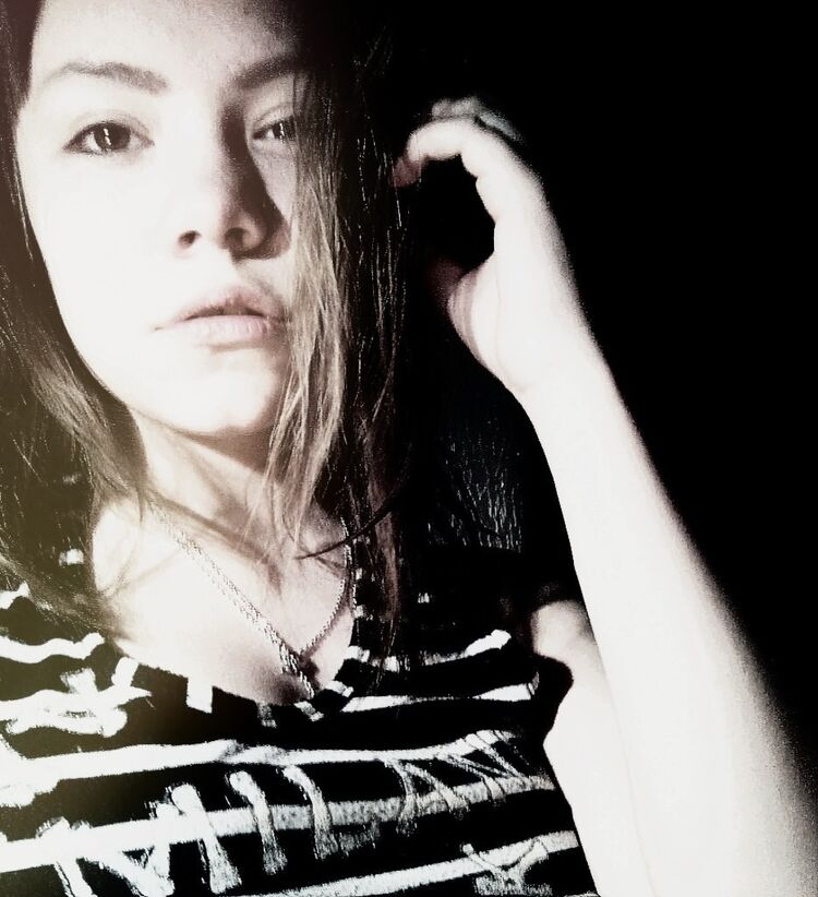 5940110  Nika, 29 ,    -