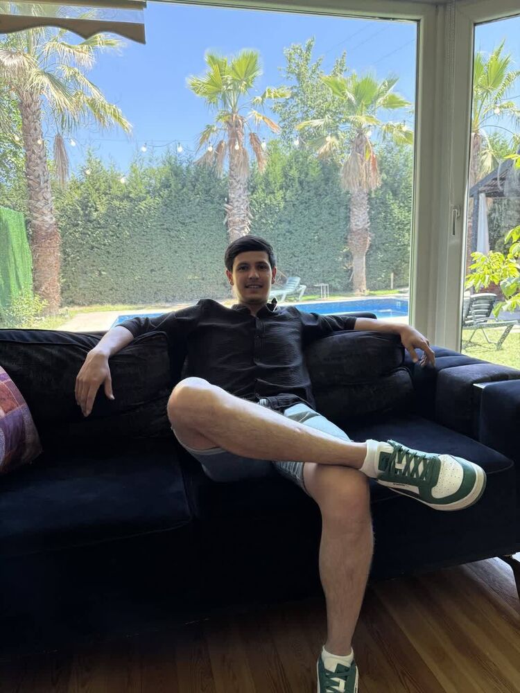  54155160  Atas, 28 ,    