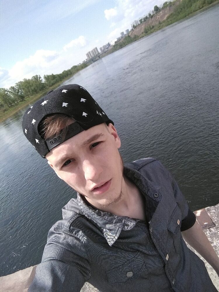  22015740  , 26 ,    
