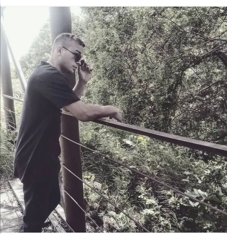  48258420  , 27 ,    