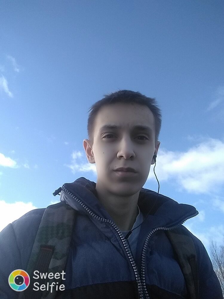  15161800  Sergey, 27 ,    