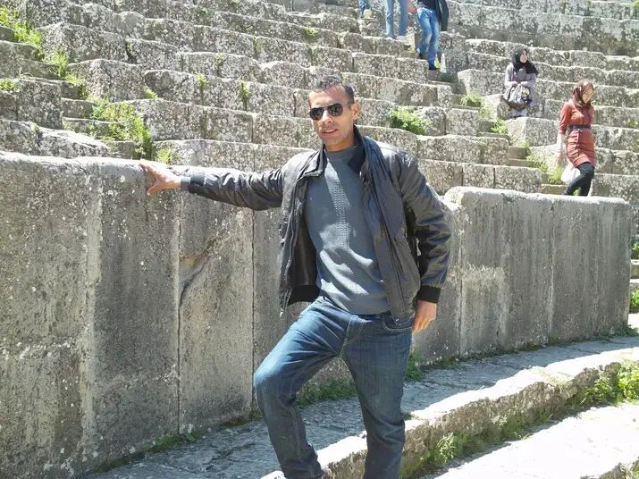  41961720  Mohamed, 45 ,    Algiers