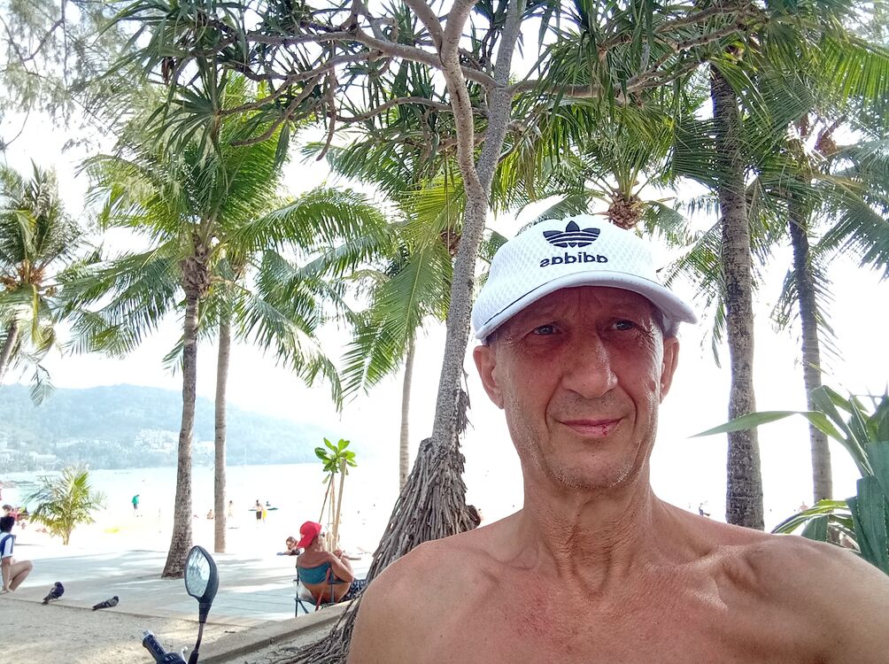  ,   Yuriy, 55 ,   c 