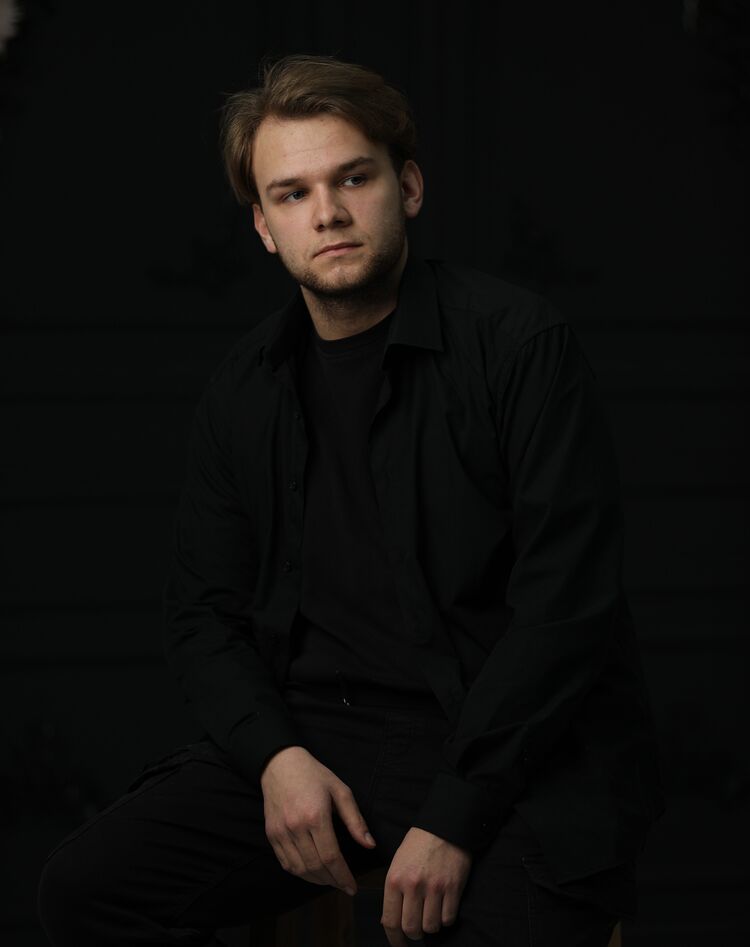  54201450  , 19 ,    -