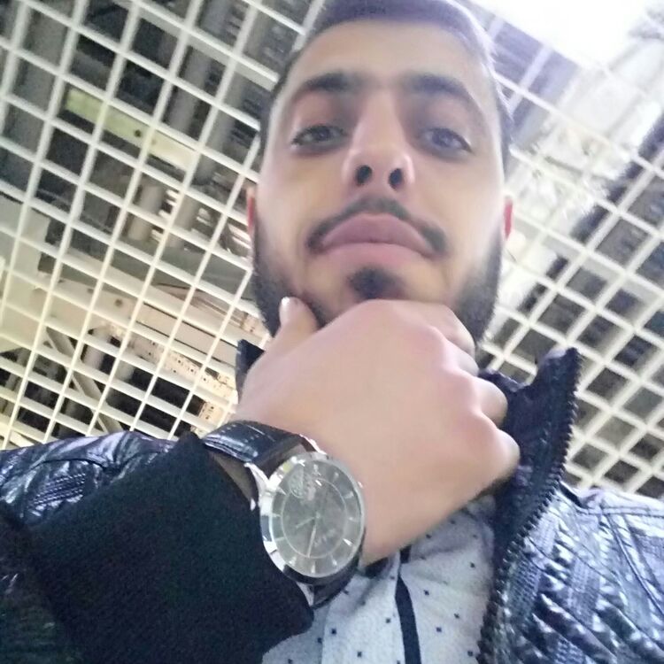  10953190  Aram, 32 ,    