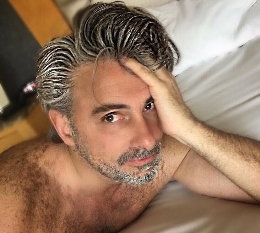  41478990  Thomatonelli, 51 ,    