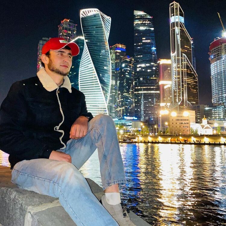  37981650  , 25 ,    -