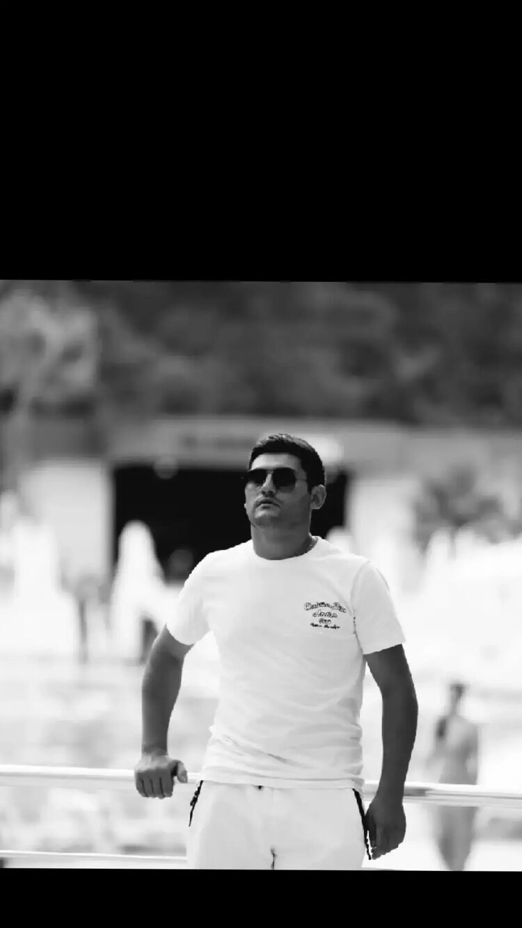  47309230  Ali, 26 ,    