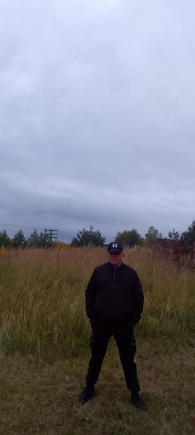  32327880  , 35 ,     